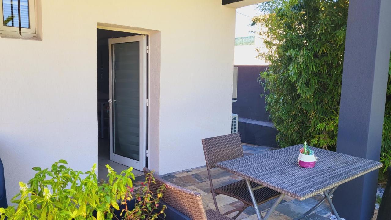 Studio Prive Attenant Villa Piscine 马赛 外观 照片